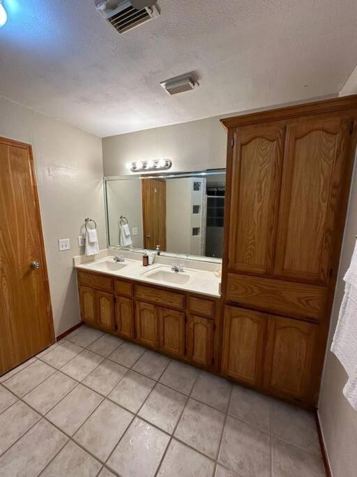 Mcallen 4Br With Pool, Shopping & More Exterior photo